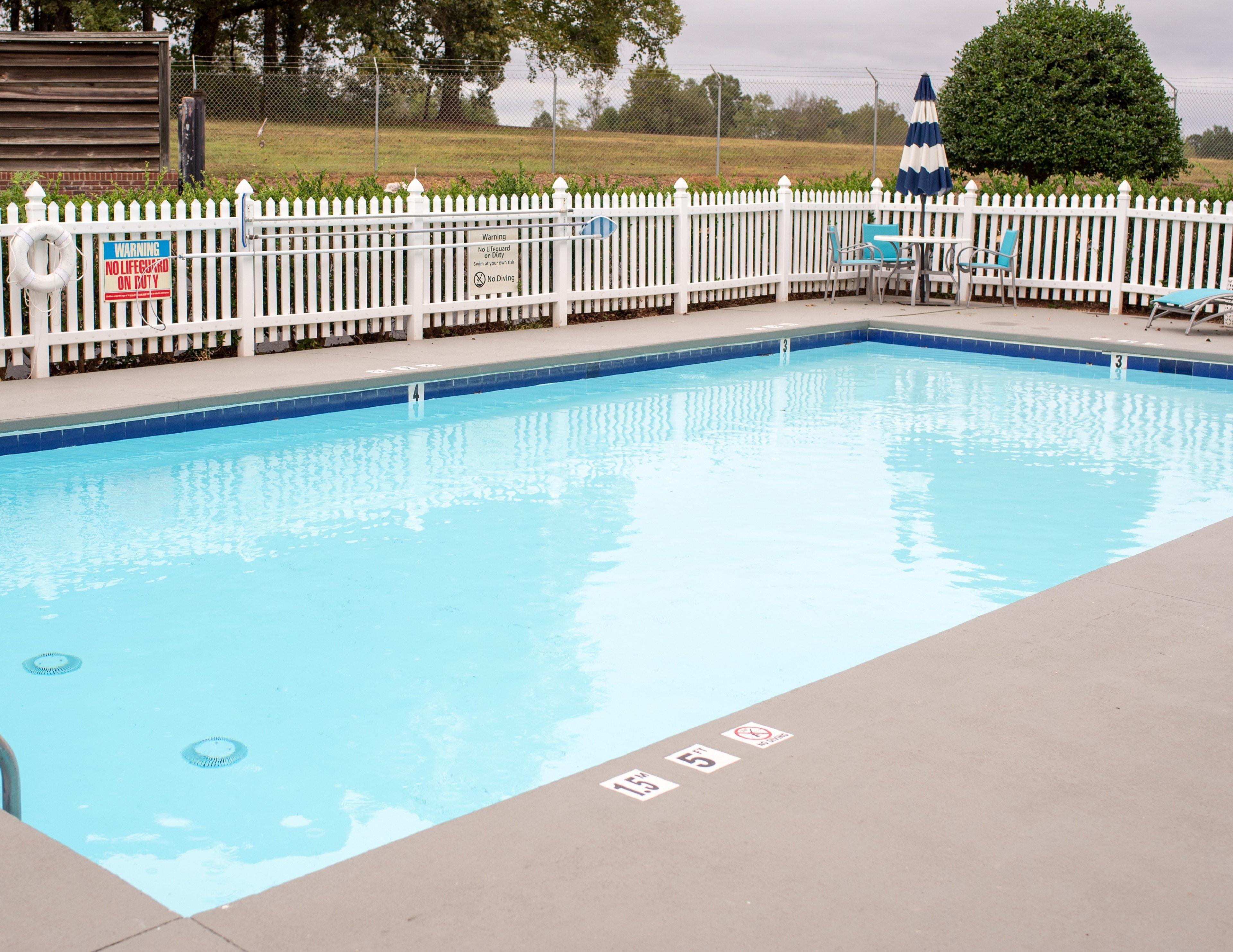 Holiday Inn Express Hotel & Suites Conover - Hickory Area By Ihg Buitenkant foto