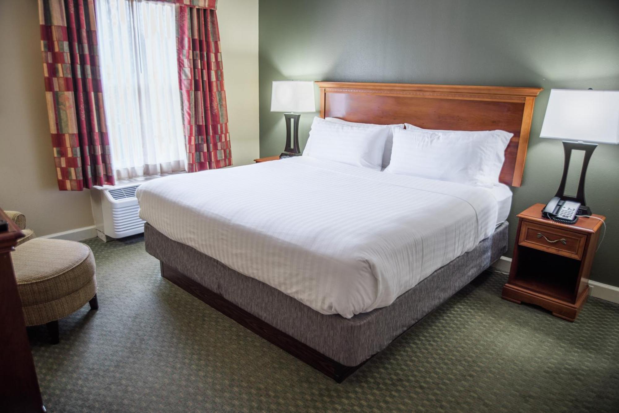 Holiday Inn Express Hotel & Suites Conover - Hickory Area By Ihg Buitenkant foto
