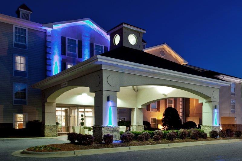 Holiday Inn Express Hotel & Suites Conover - Hickory Area By Ihg Buitenkant foto